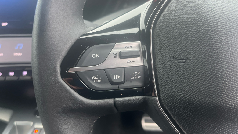 Peugeot 408 1.2 PureTech Allure Premium 5dr EAT8 Petrol Hatchback